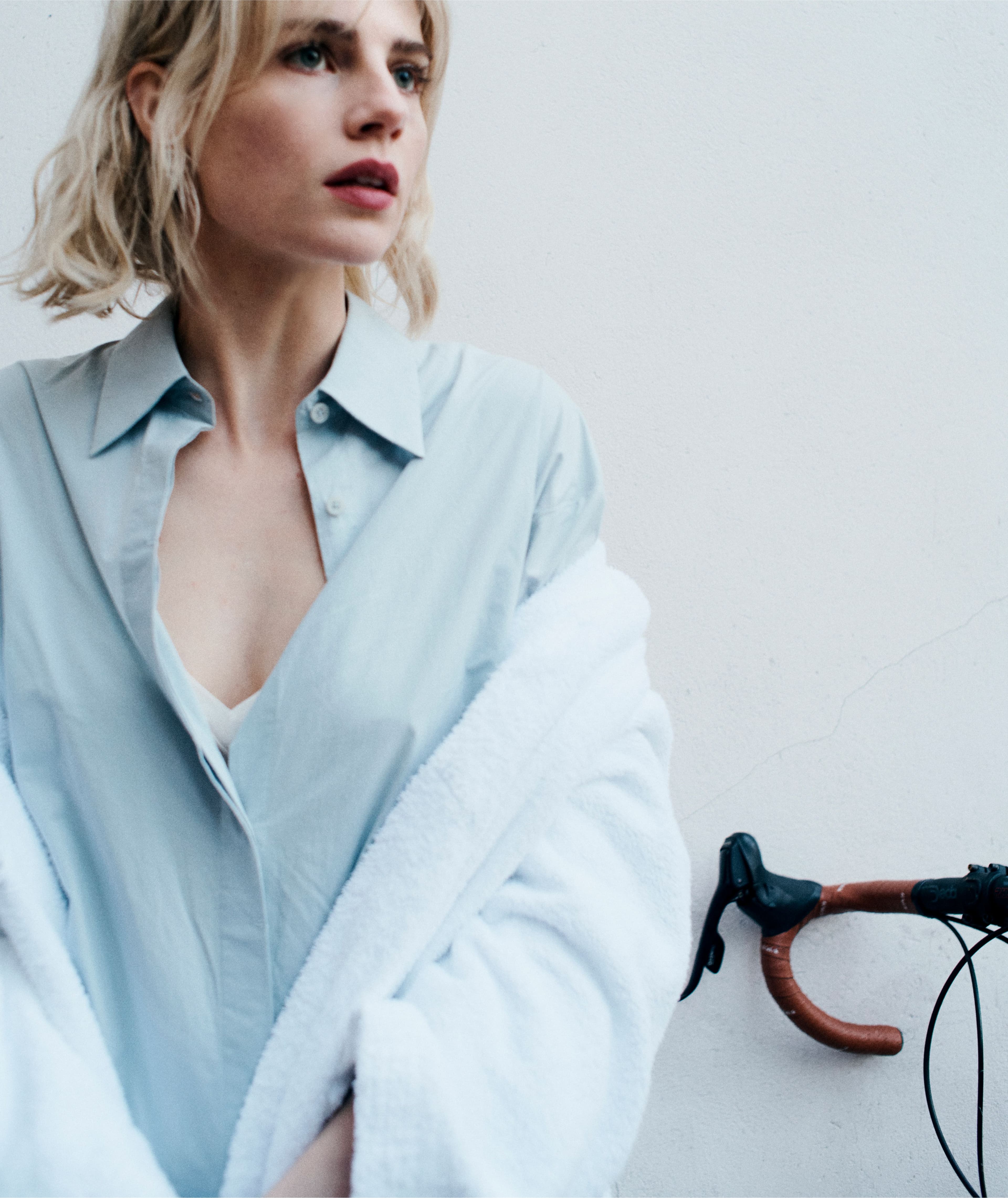 SWEATER by 1017 ALYX 9SM., ,SHIRT by ,Amomento.