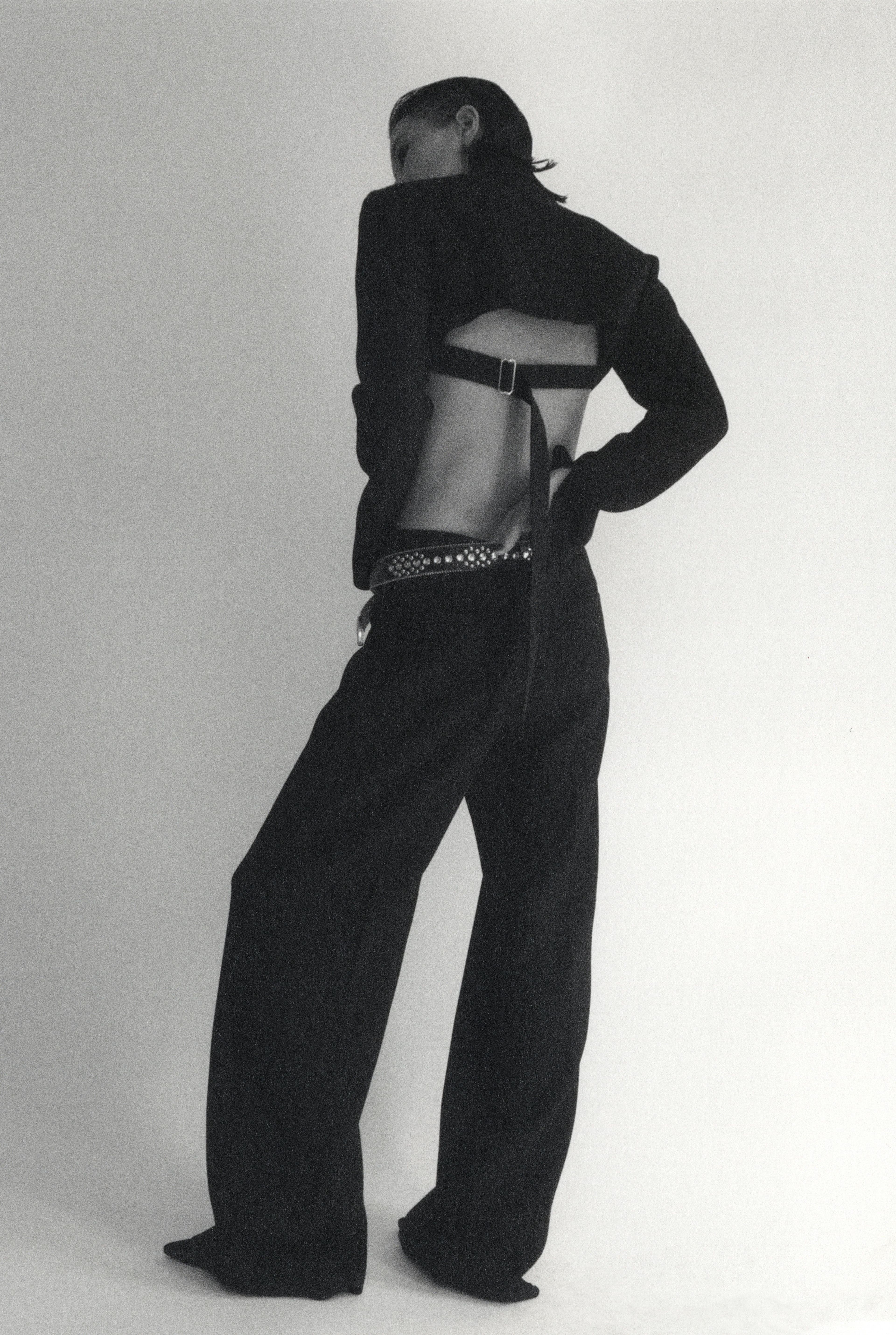 All clothing by ASHLYN. Vintage belt. Vintage shoes by Manolo Blahnik.